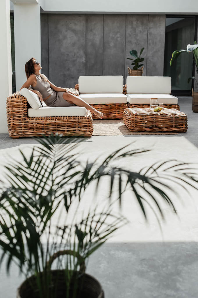 Jak zabezpieczyć meble ogrodowe na zimę? - Rattanowe