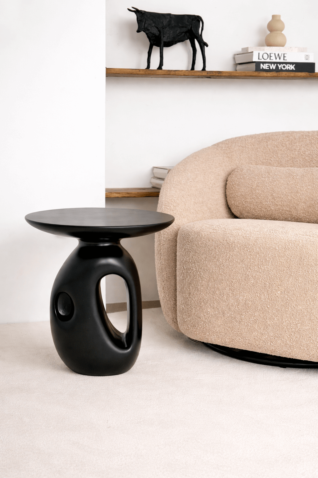 STOLIK AMADEO CZARNY - NOWOCZESNA FORMA I DESIGNERSKI CHARAKTER