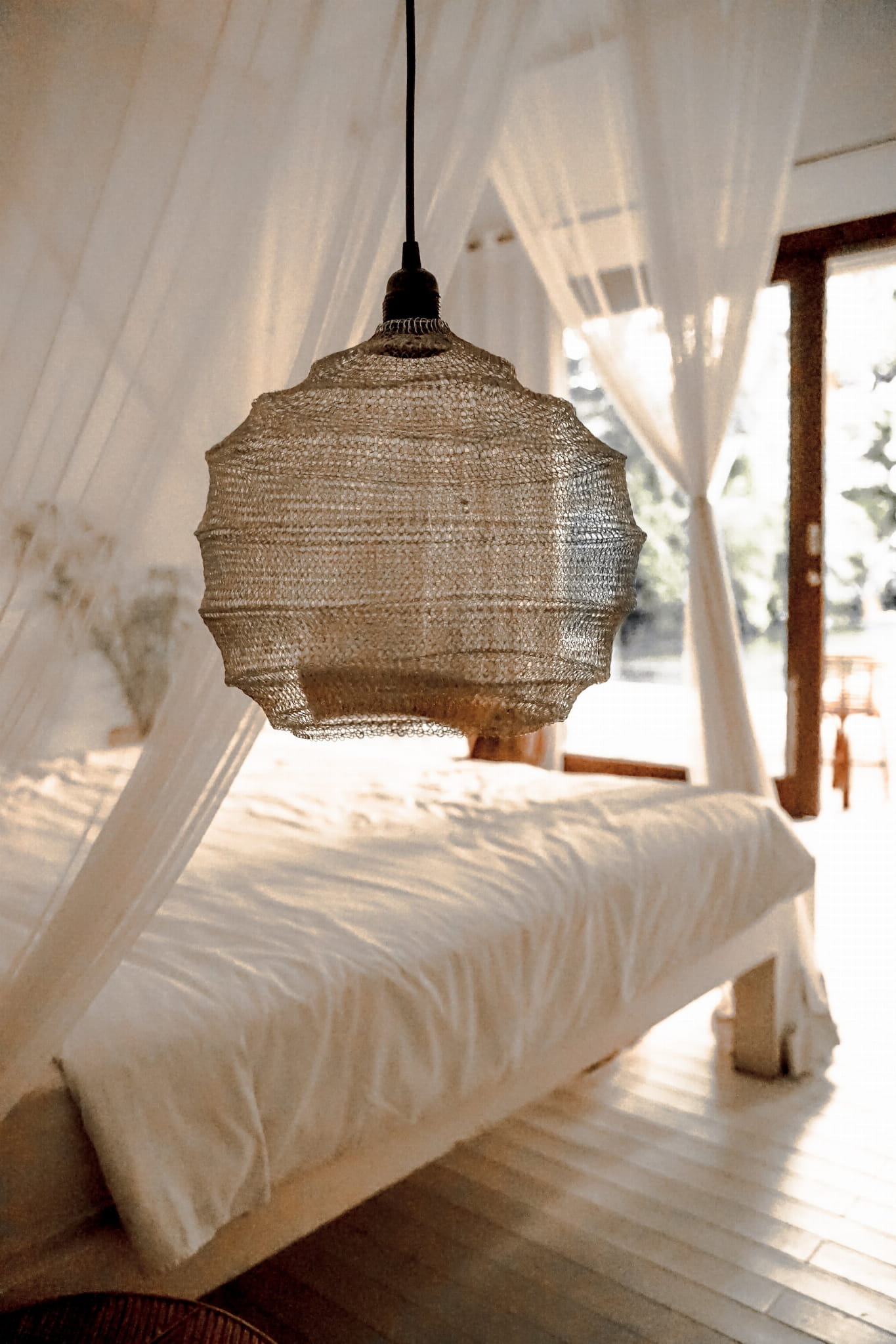 LAMPA METALOWA DYLAN SREBRNA