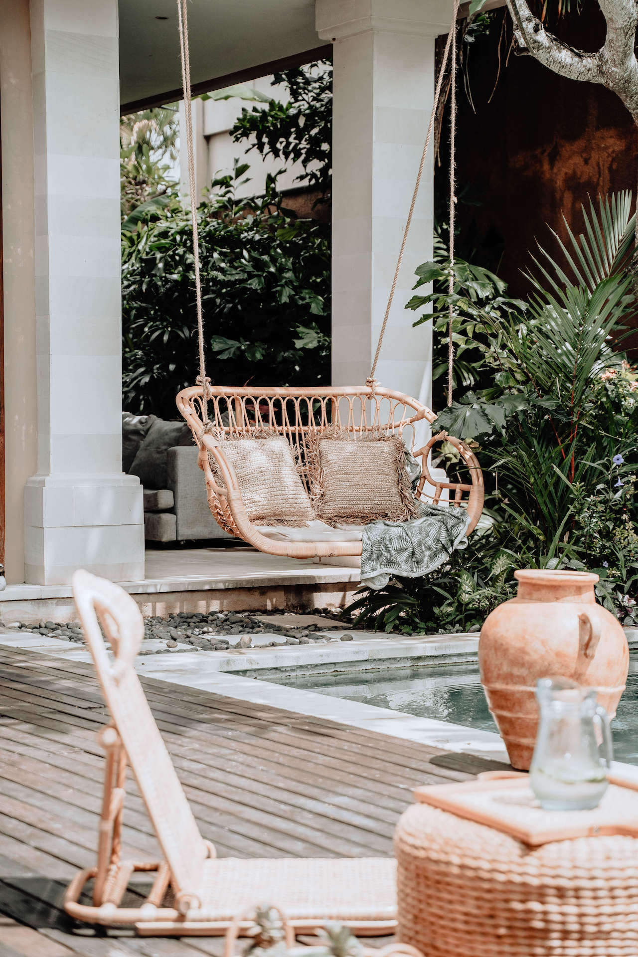 FOTEL WISZĄCY KOBOO