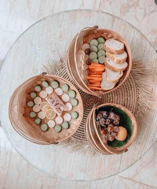 TACA BAMBUSOWA ROYAL M BIAŁA