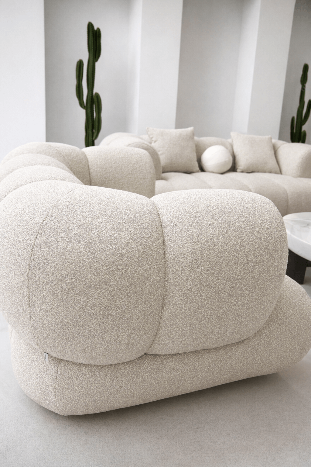 SOFA DWUOSOBOWA LUNARIO KARMELOWA ELEGANCJA I WYGODA