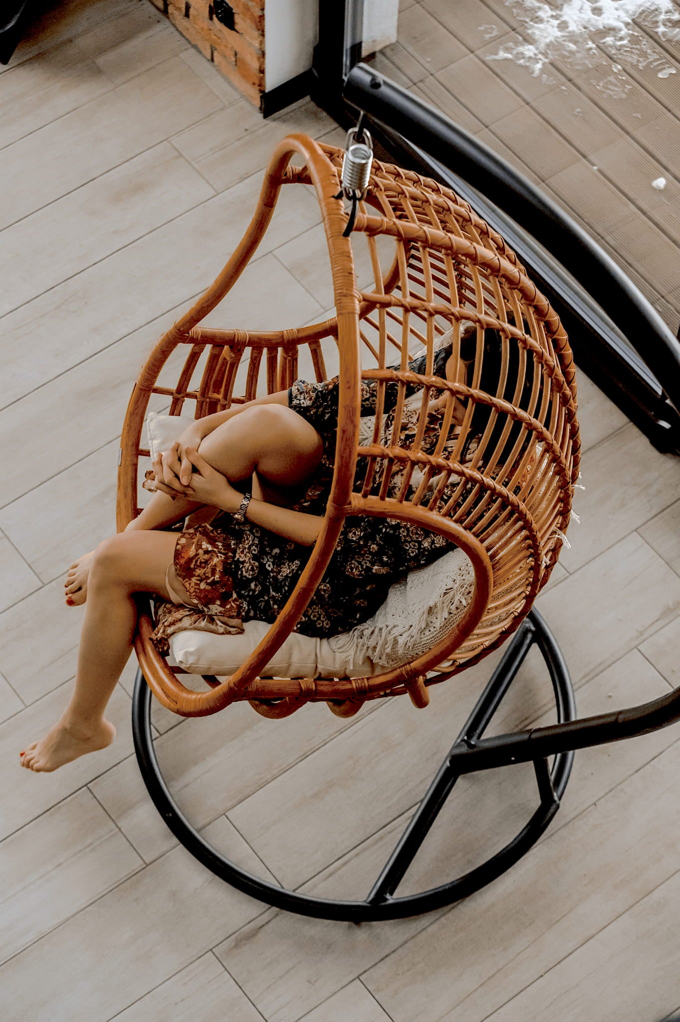 FOTEL WISZĄCY HUGO NATURALNY