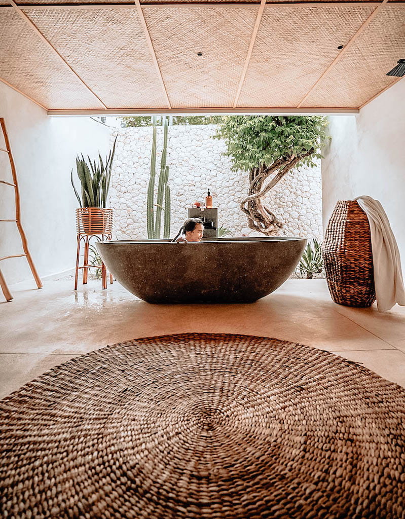 DYWAN Z HIACYNTU WODNEGO MICKA M