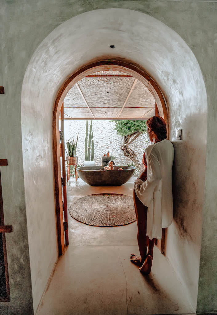 DYWAN Z HIACYNTU WODNEGO MICKA M