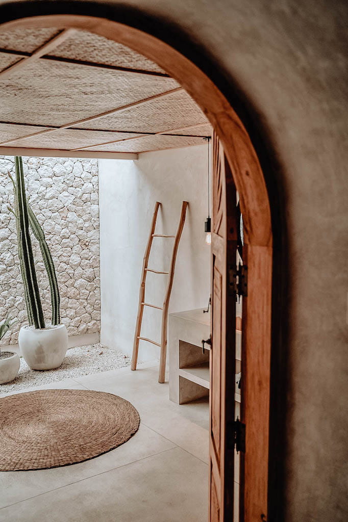 DYWAN Z HIACYNTU WODNEGO MICKA M