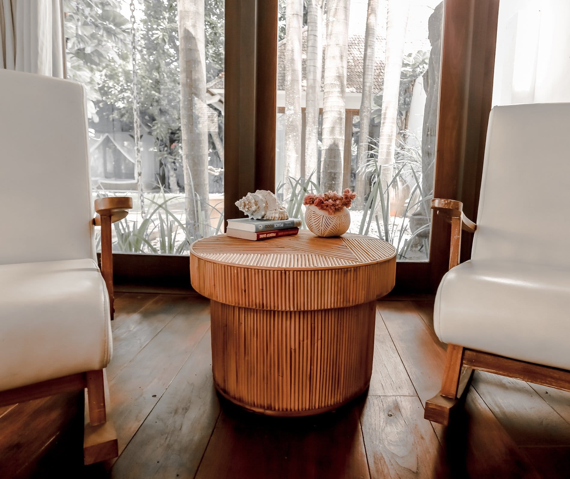 STOLIK LARA OKRĄGŁY S