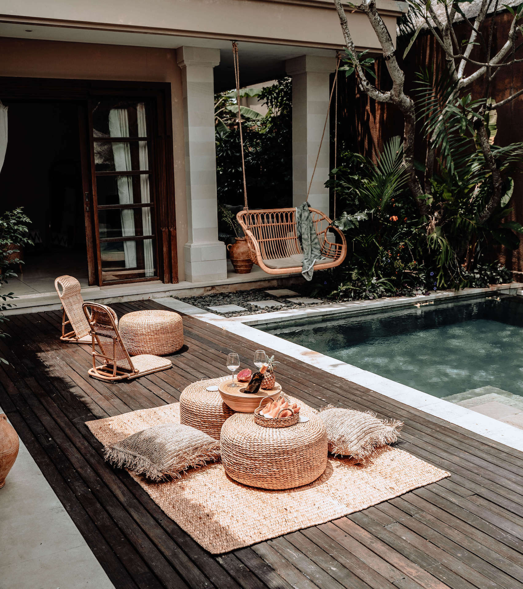 FOTEL WISZĄCY DO OGRODU KOBOO ZE STELAŻEM