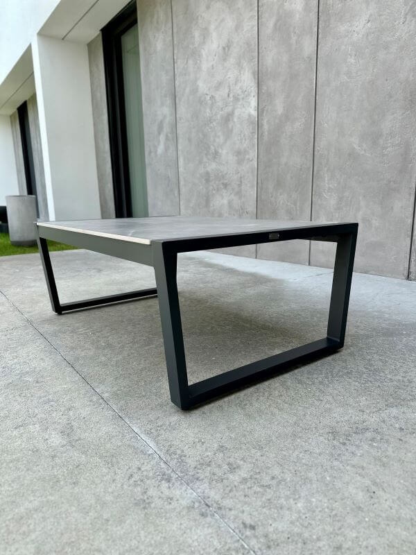 d1af76a879484d491e81cd4e51de7248