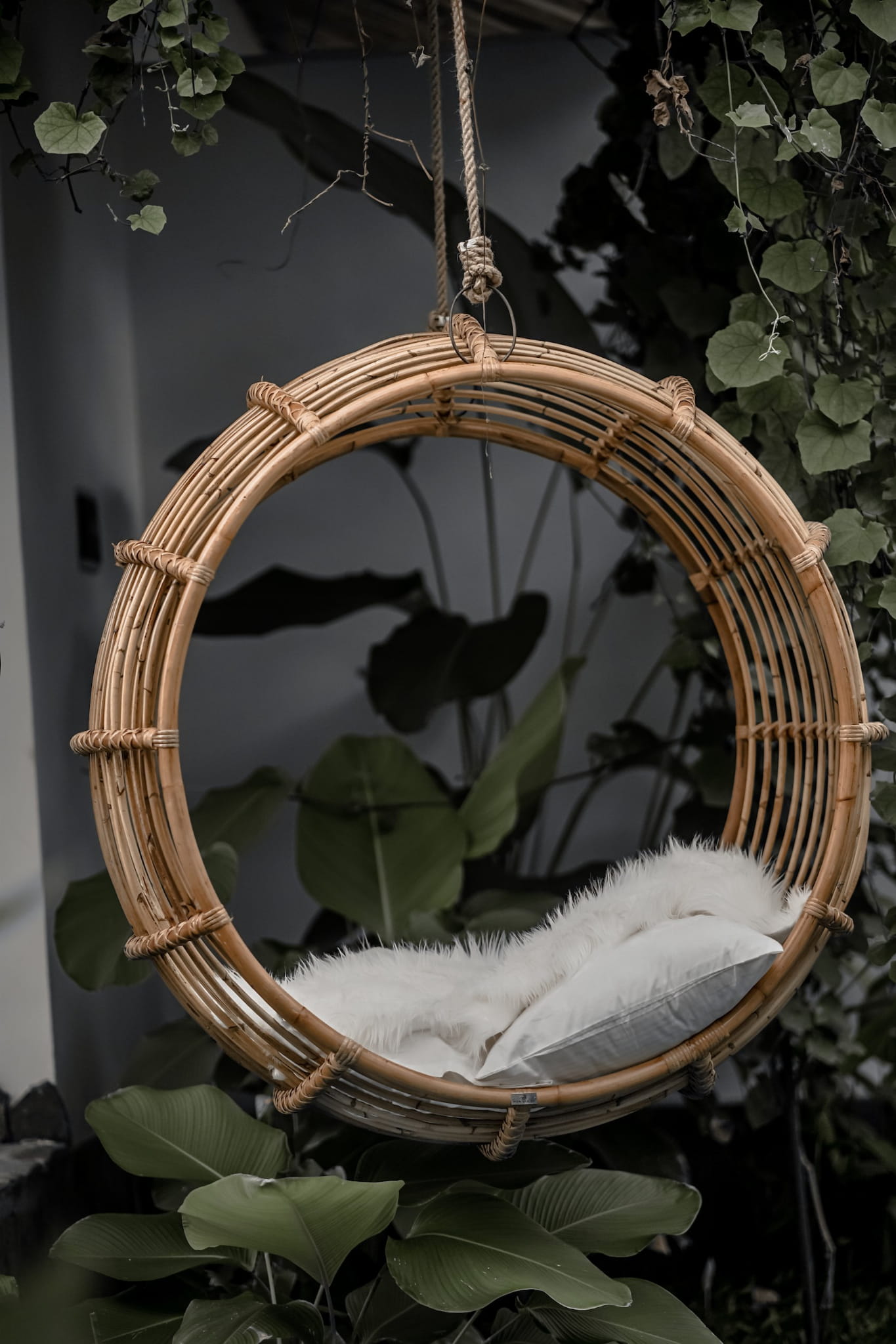 WISZĄCY FOTEL KAI W STYLU BOHO