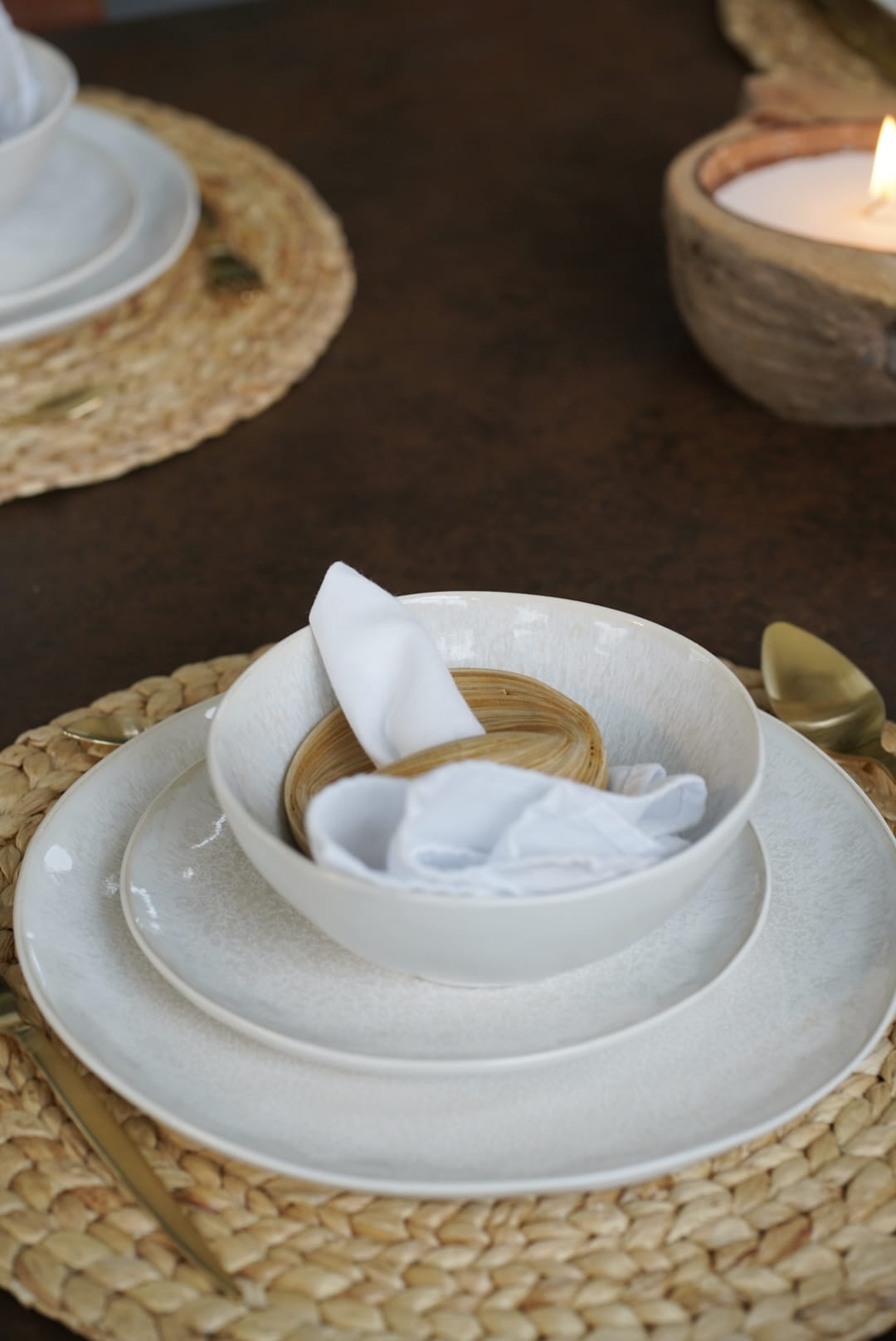 ZESTAW 4 OBRĄCZEK NA SERWETKI ELLE W STYLU BOHO