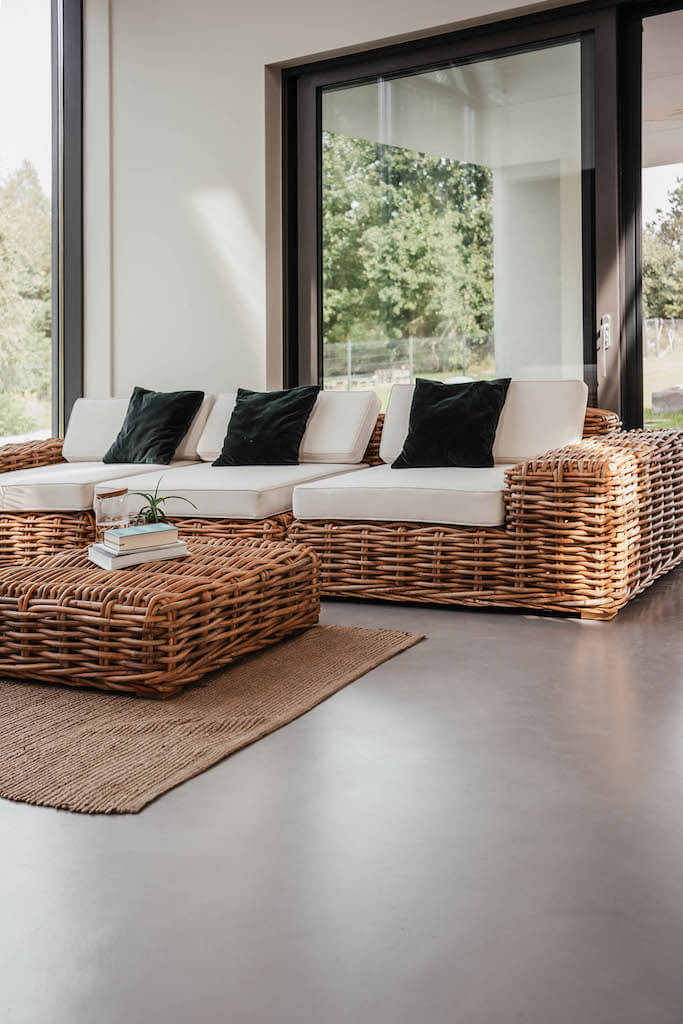 FOTEL INGKA Z LEWYM PODŁOKIETNIKIEM