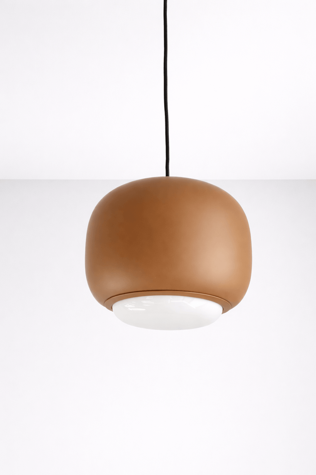 LAMPA WISZĄCA ALUMINIOWA ORIONIS S BRĄZOWA