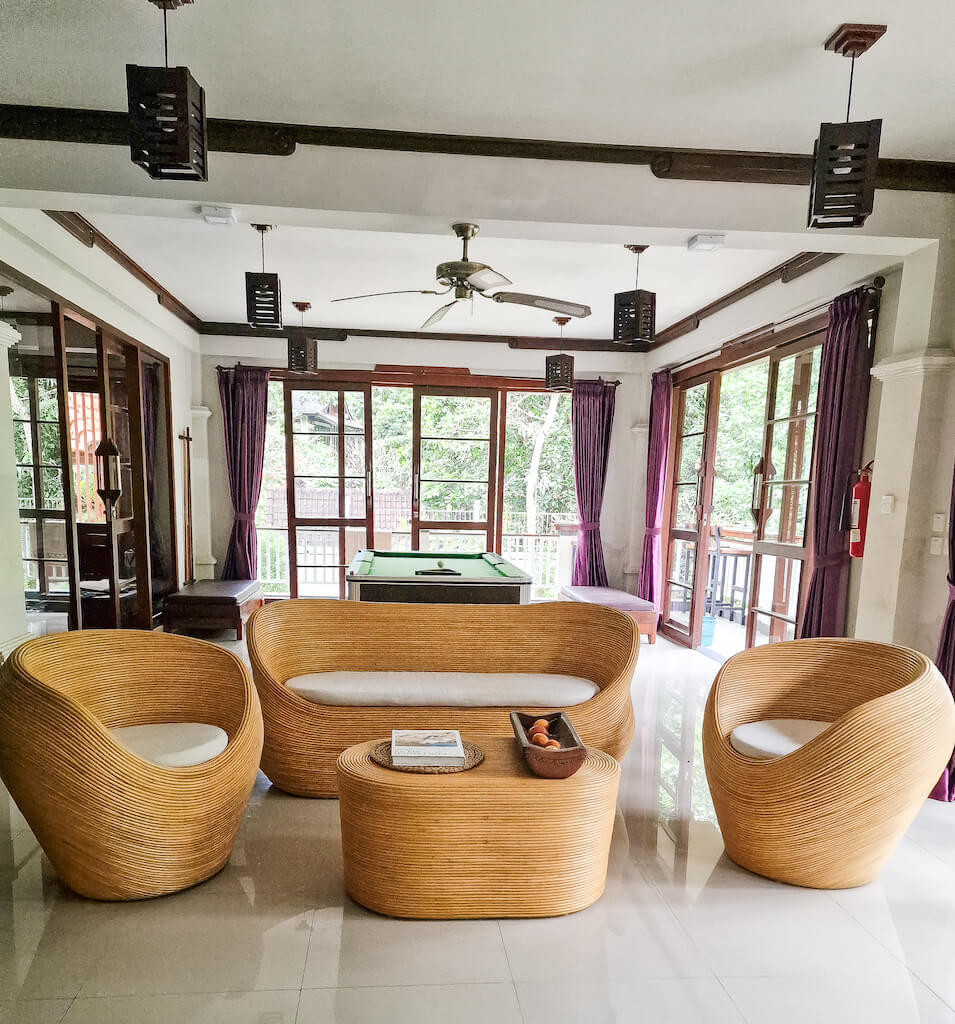 STOLIK RATTANOWY TEGAL OVALNY JASNY