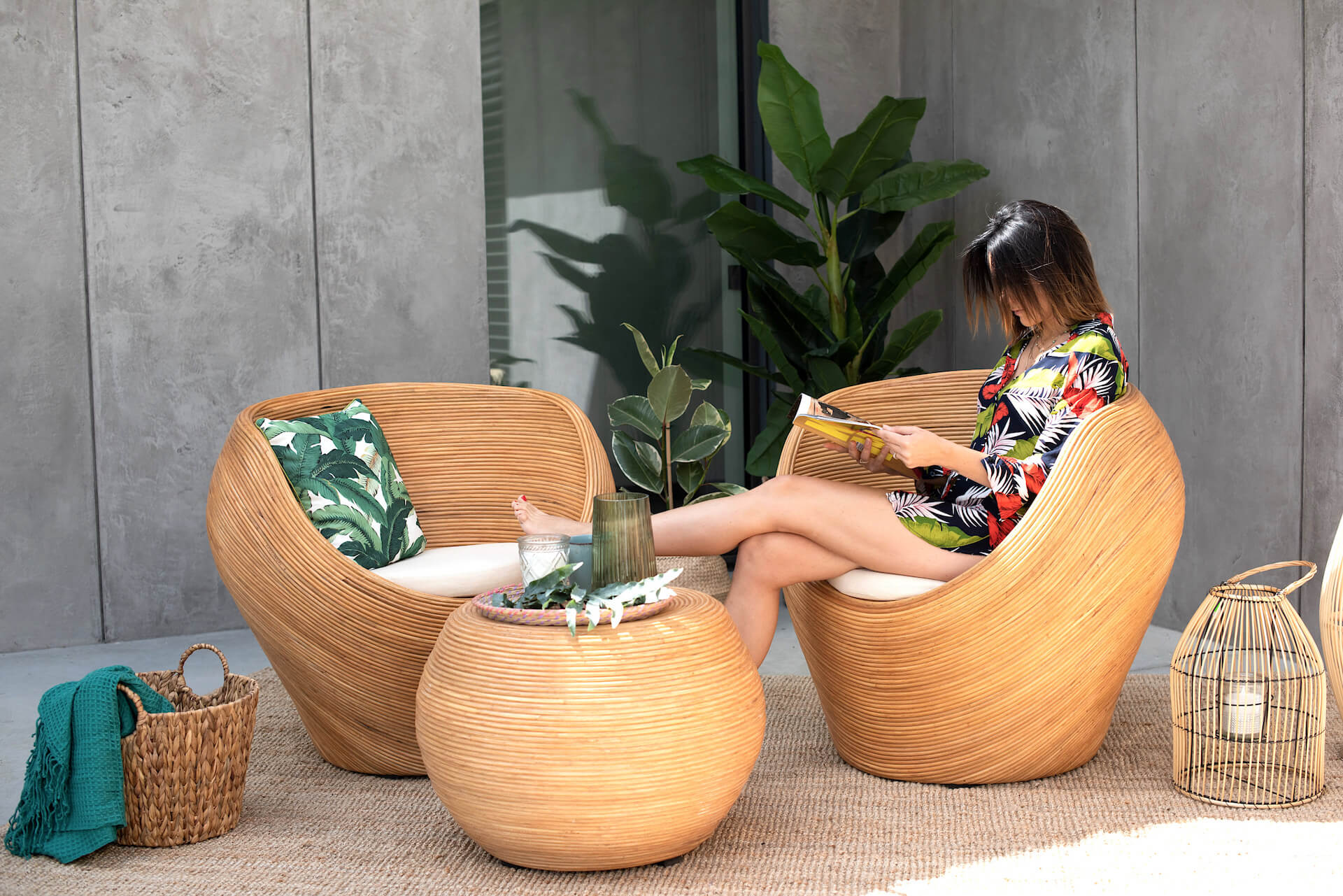 ZESTAW  TEGAL 4 JASNY OKRĄGŁY