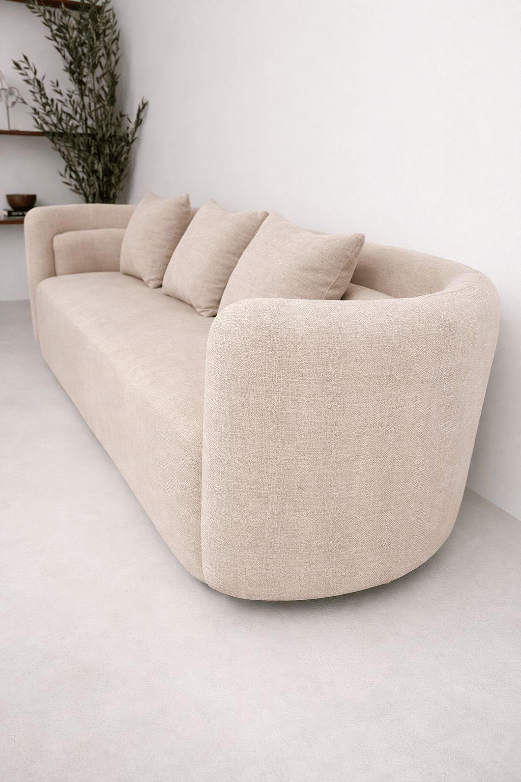 SOFA TRZYOSOBOWA BELLARIS ELEGANCJA I KOMFORT W NOWOCZESNYM WYDANIU