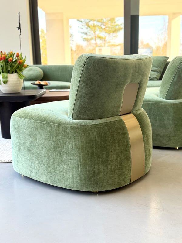 FOTEL AMARONE ZIELONY ELEGANCJA I NOWOCZESNA PROSTOTA