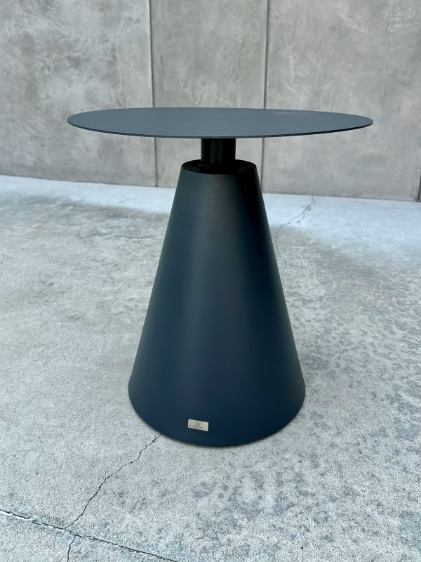 ALUMINIOWY STOLIK RICCARDO