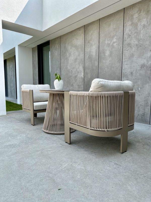 ALUMINIOWY STOLIK  AZZURRA   W KOLORZE SZAMPAŃSKIM