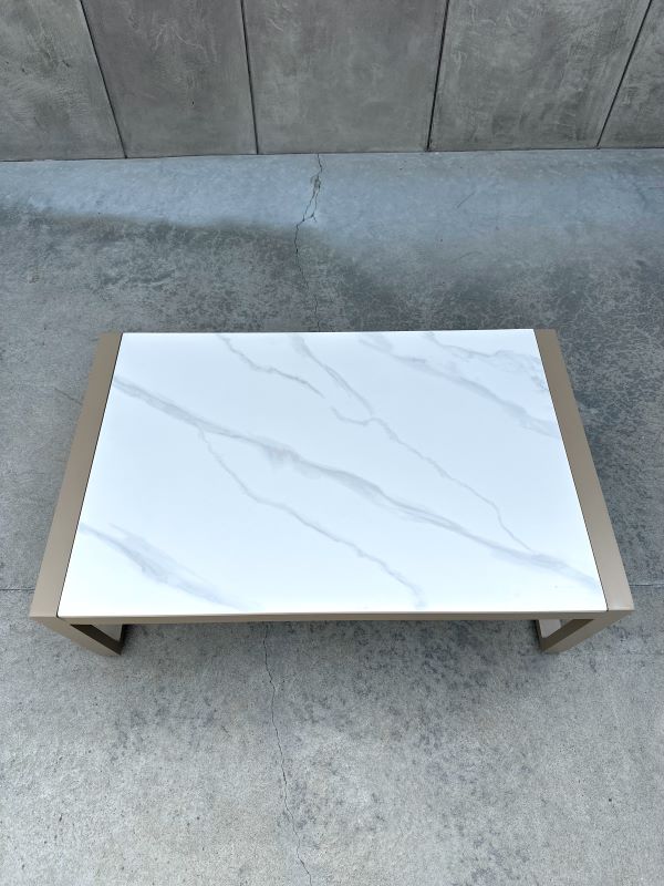 ZESTAW OGRODOWY ALUMINIOWY MAKSYMO Z SOFĄ 2-OSOBOWĄ, 2 FOTELAMI I STOLIKIEM KAWOWYM