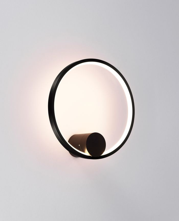 LAMPA ŚCIENNA VENTURO CZARNA