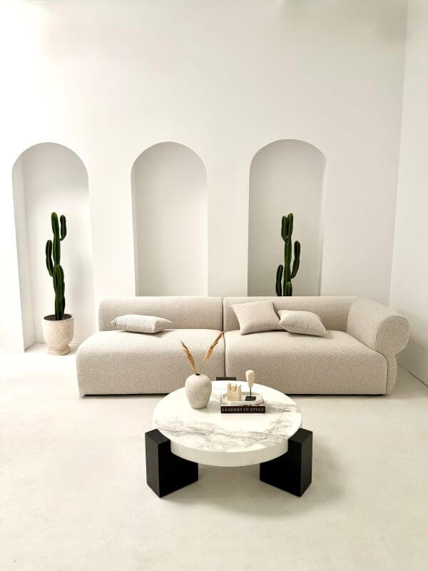 SOFA DWUOSOBOWA MILANO PRAWA KREMOWA – ELEGANCJA I WYGODA W NOWOCZESNYM WYDANIU