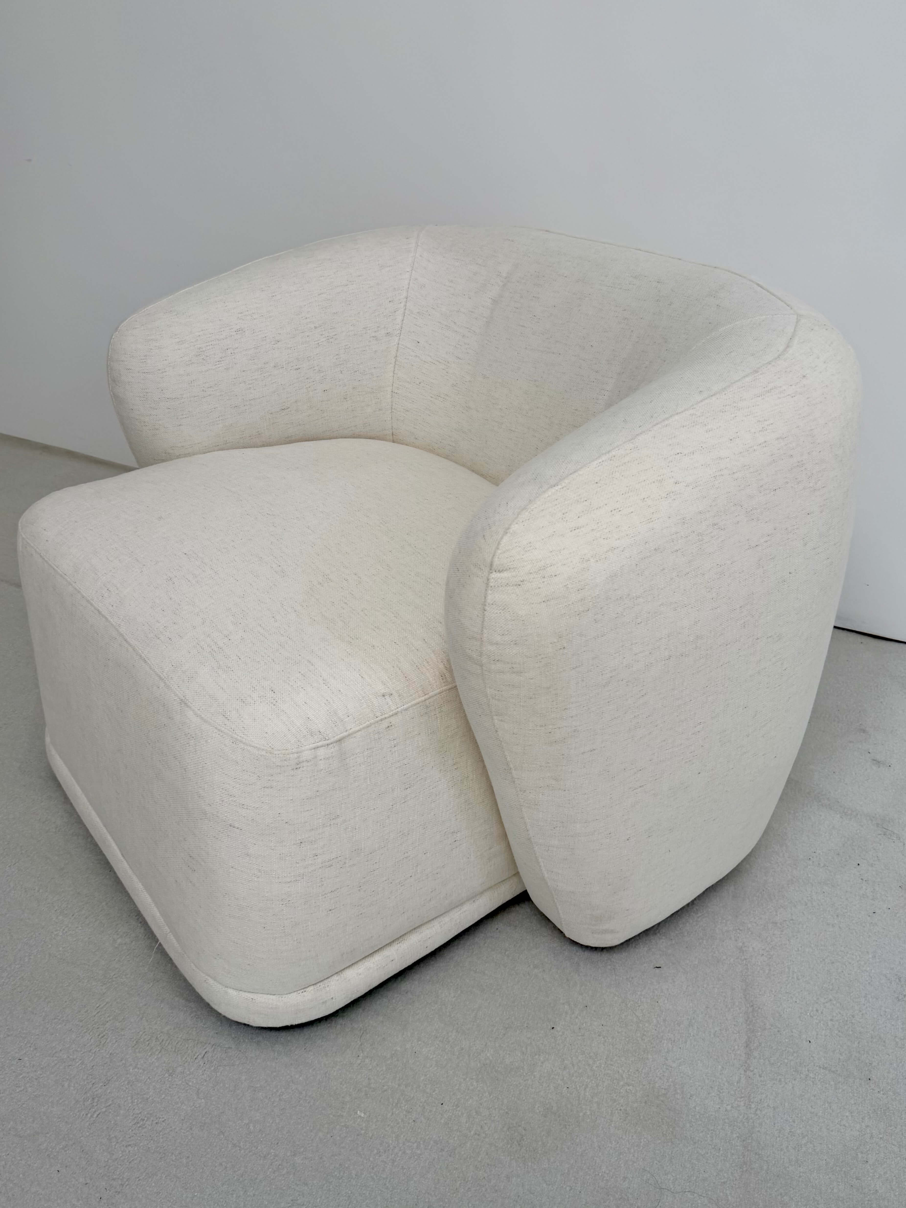 FOTEL AMARONE VITA BEŻOWA ELEGANCJA I MAKSYMALNY KOMFORT