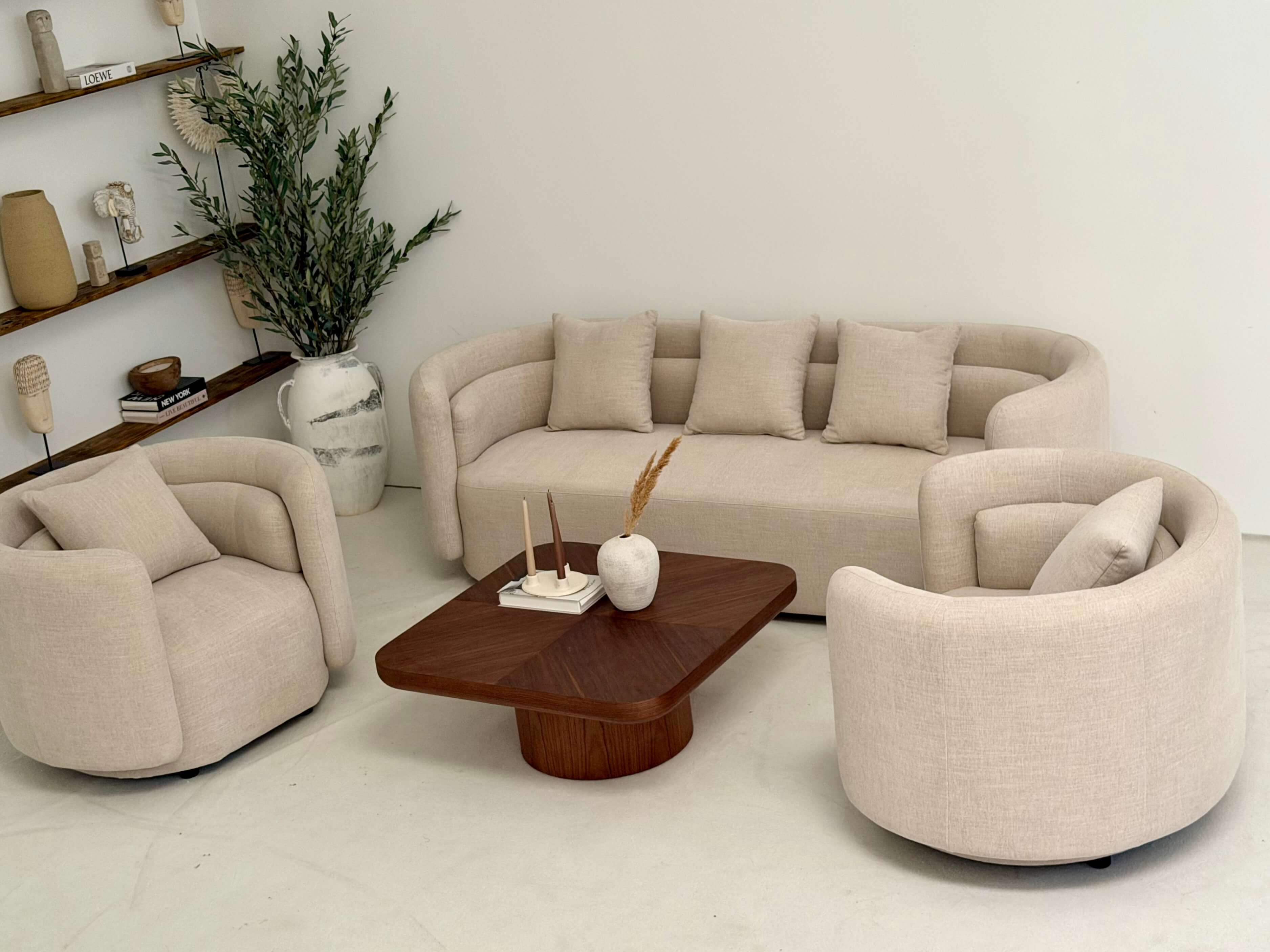 SOFA TRZYOSOBOWA BELLARIS ELEGANCJA I KOMFORT W NOWOCZESNYM WYDANIU