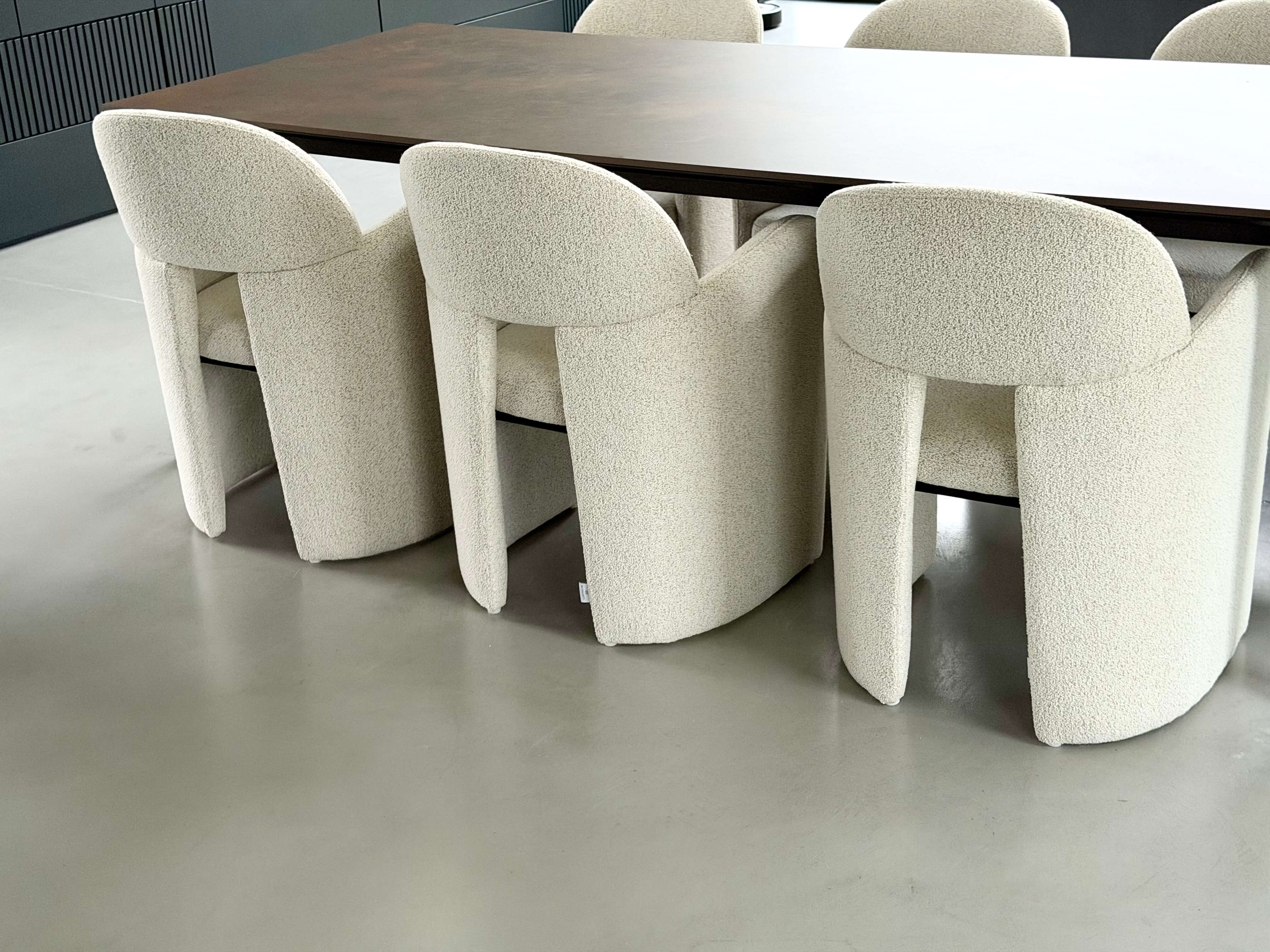 FOTEL BELAGIO BEŻOWY NOWOCZESNY DESIGN I WYGODA