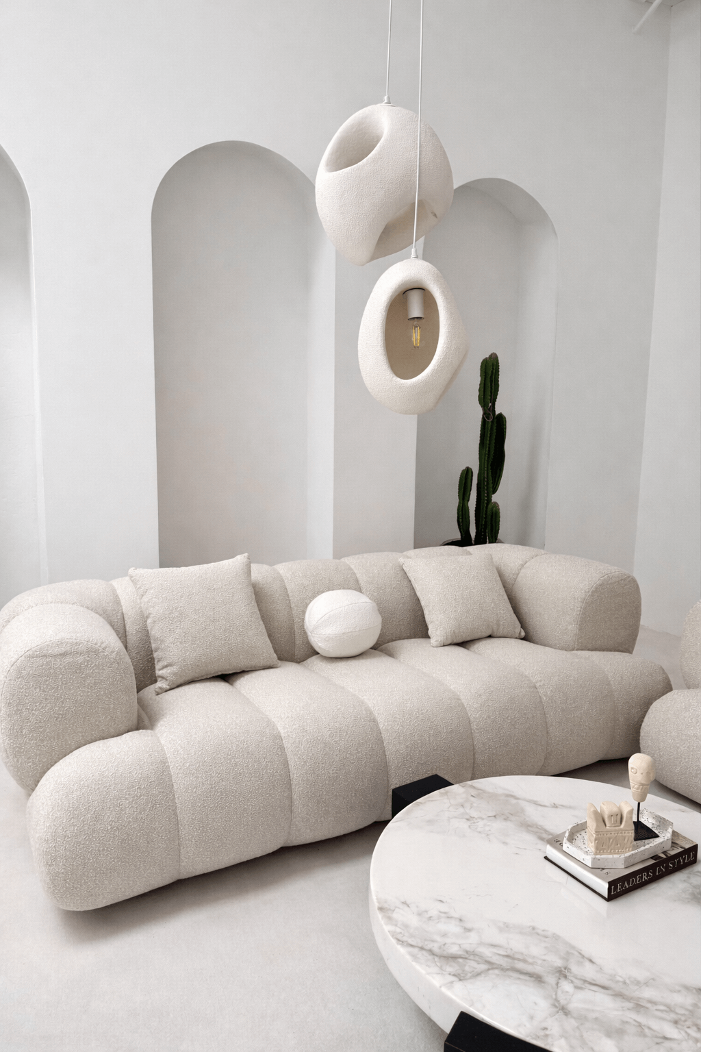 SOFA TRZYOSOBOWA LUNARIO KARMELOWA ELEGANCJA I DESIGNERSKI KOMFORT