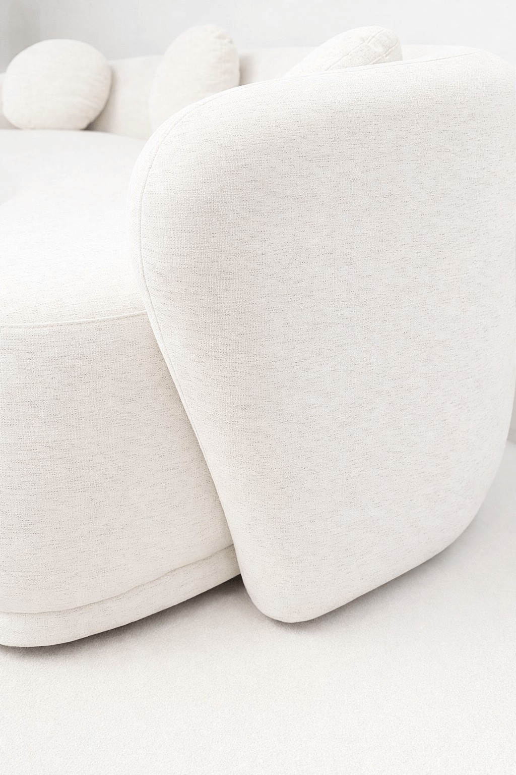 FOTEL AMARONE VITA BEŻOWA ELEGANCJA I MAKSYMALNY KOMFORT