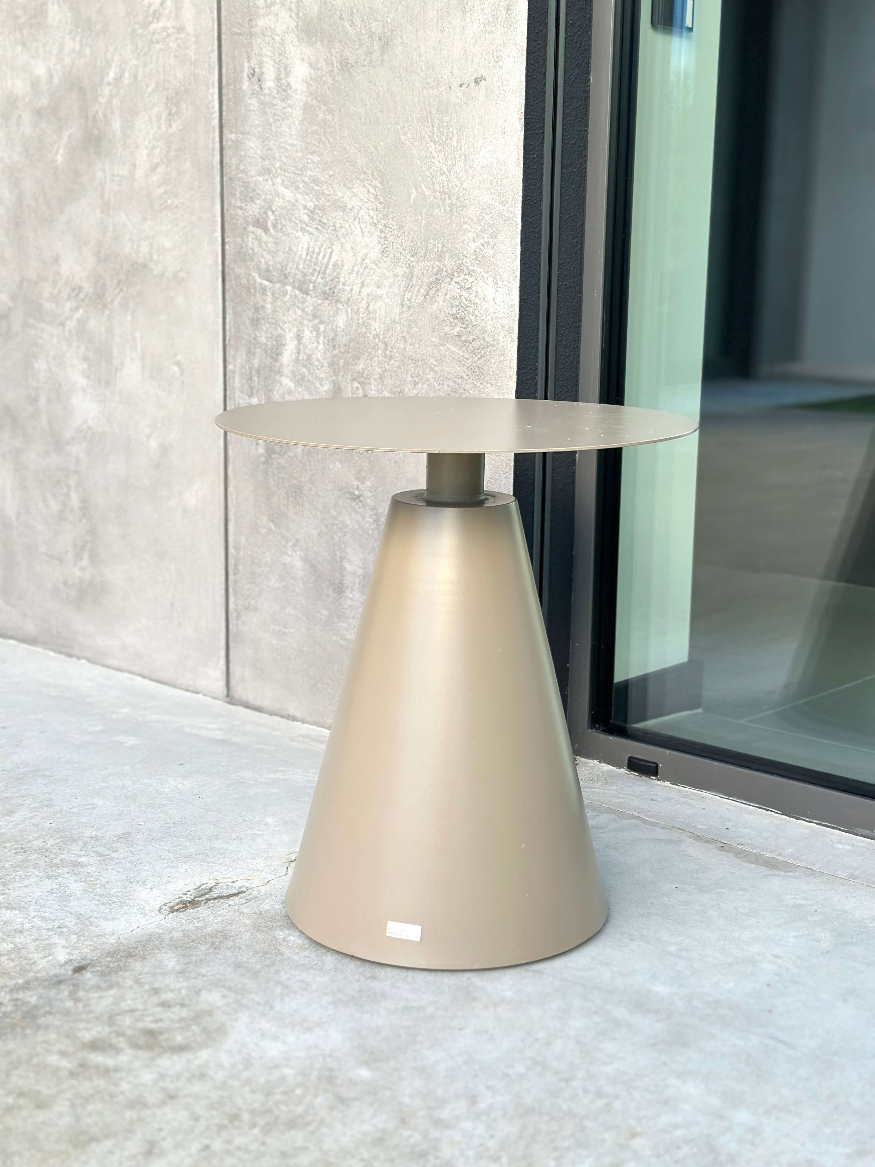 ALUMINIOWY STOLIK RICCARDO