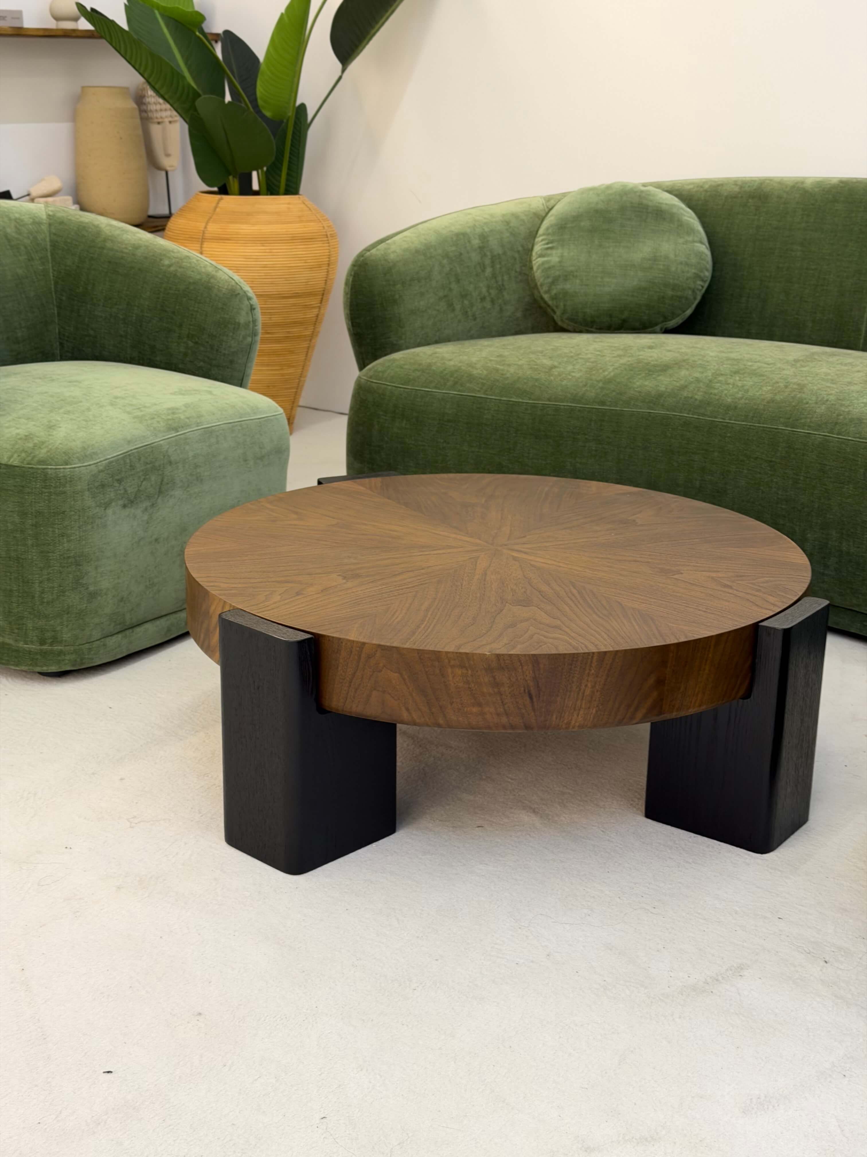 STOLIK FERNANDO – DESIGNERSKI STOLIK KAWOWY