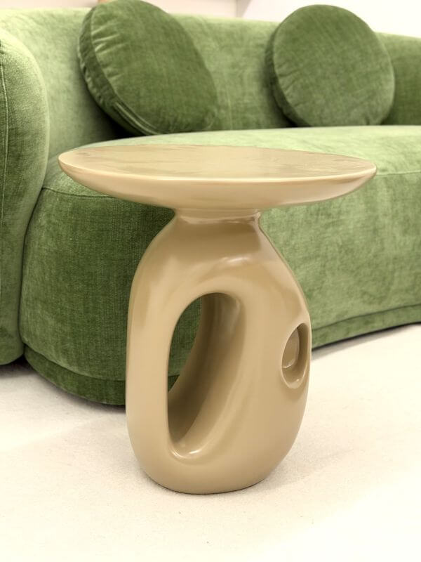 STOLIK AMADEO  BEŻ - NOWOCZESNA FORMA, DESIGNERSKI CHARAKTER