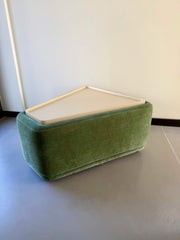 STOLIK AMARONE LUX ELEGANCKA ZIELEŃ W NOWOCZESNYM WYDANIU