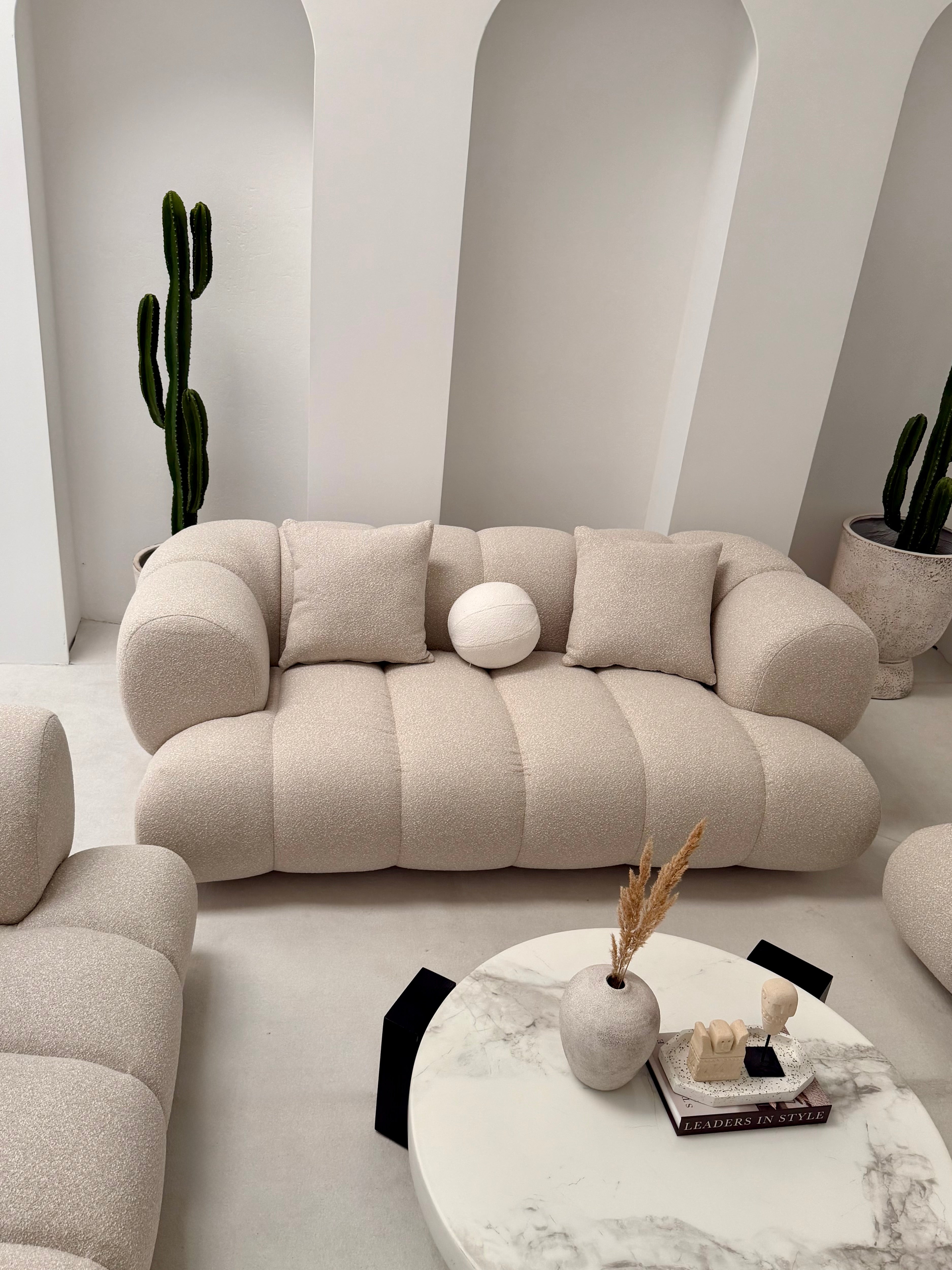 SOFA DWUOSOBOWA LUNARIO KARMELOWA ELEGANCJA I WYGODA