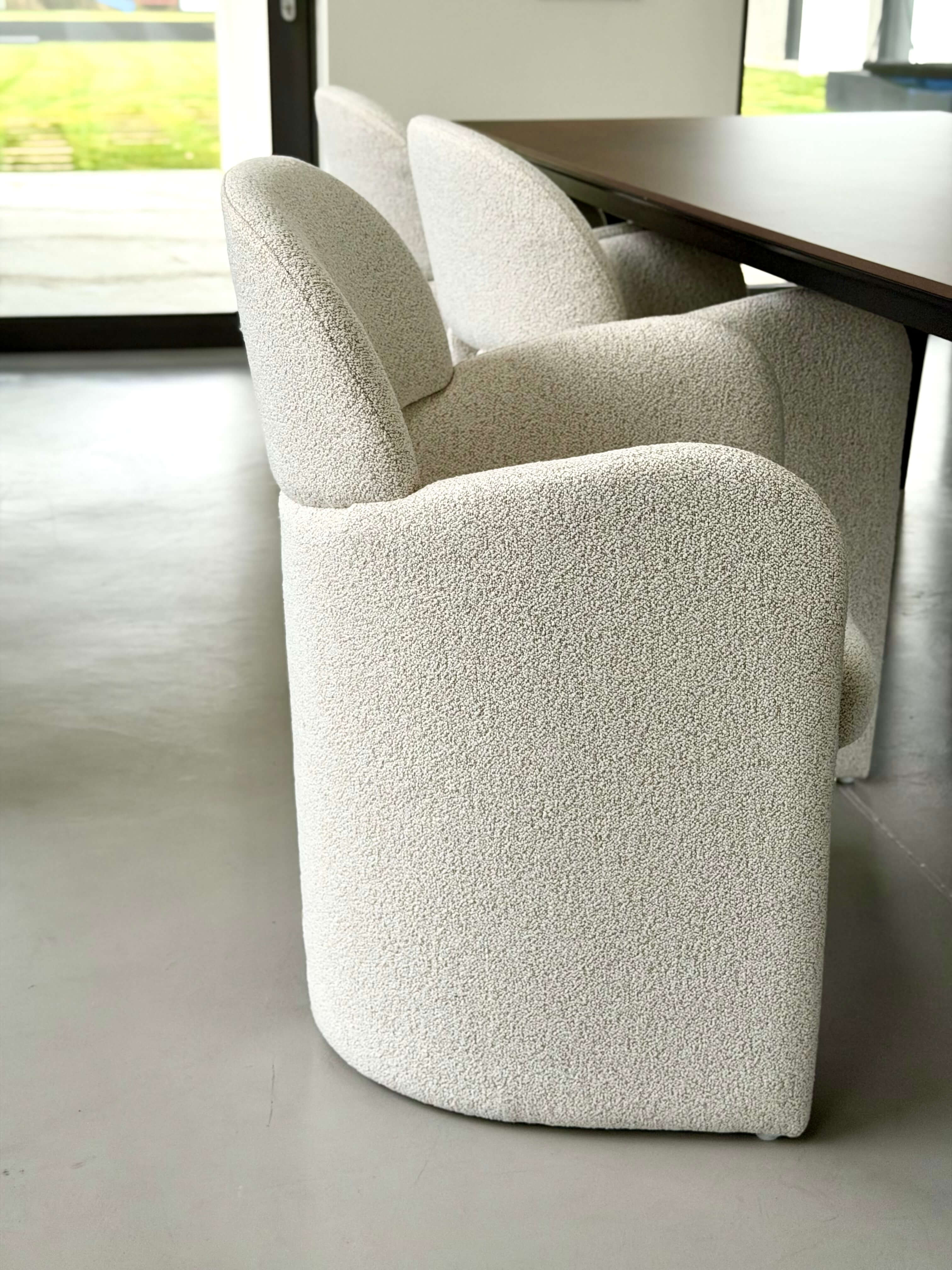 FOTEL BELAGIO BEŻOWY  NOWOCZESNY DESIGN I WYGODA