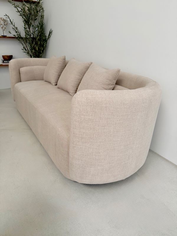 SOFA TRZYOSOBOWA BELLARIS ELEGANCJA I KOMFORT W NOWOCZESNYM WYDANIU