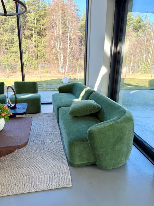 ee8935bdc392d6339d73977cf981a188